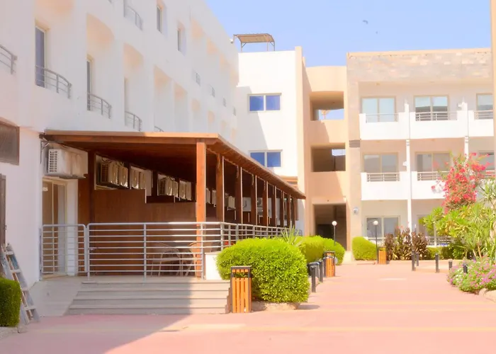 Apartmanhotel Elite Sea Sky Gurdaka