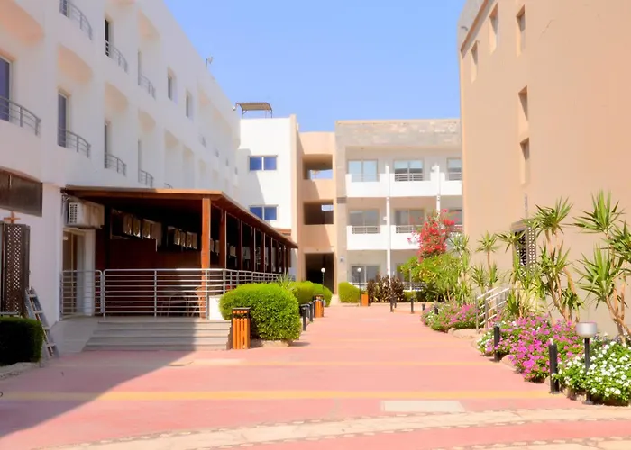 Apartmanhotel Elite Sea Sky 3*